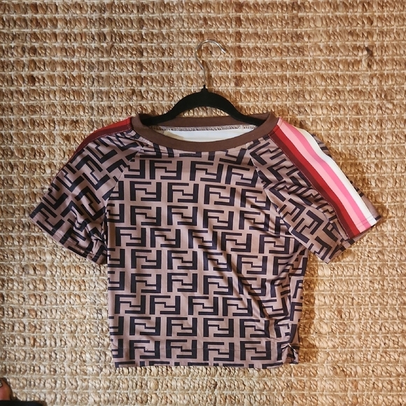 Geometric Patterned Crop Top - Picture 1 of 2